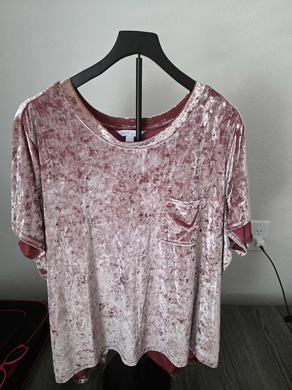 Crushed Velvet Pocket Tee - Dusty Rose